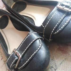 A.N.A black flats 8.5